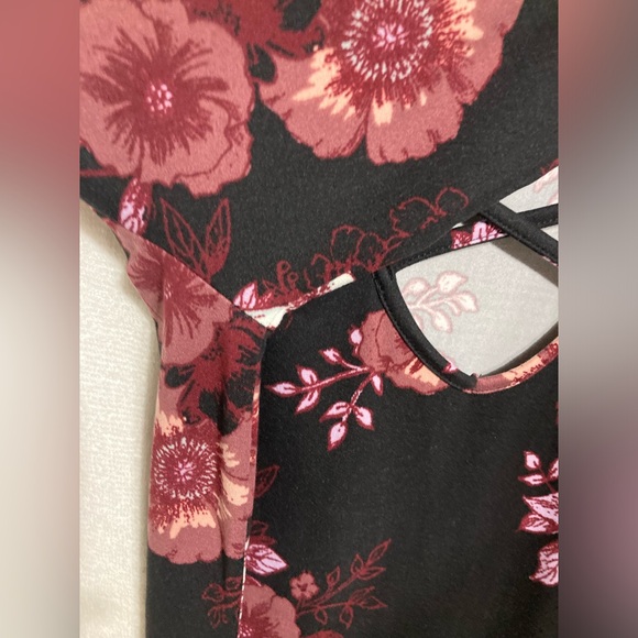 MUDD Medium Floral Dress Burgandy Multicolor Stretch EUC! E9163 - Picture 11 of 15